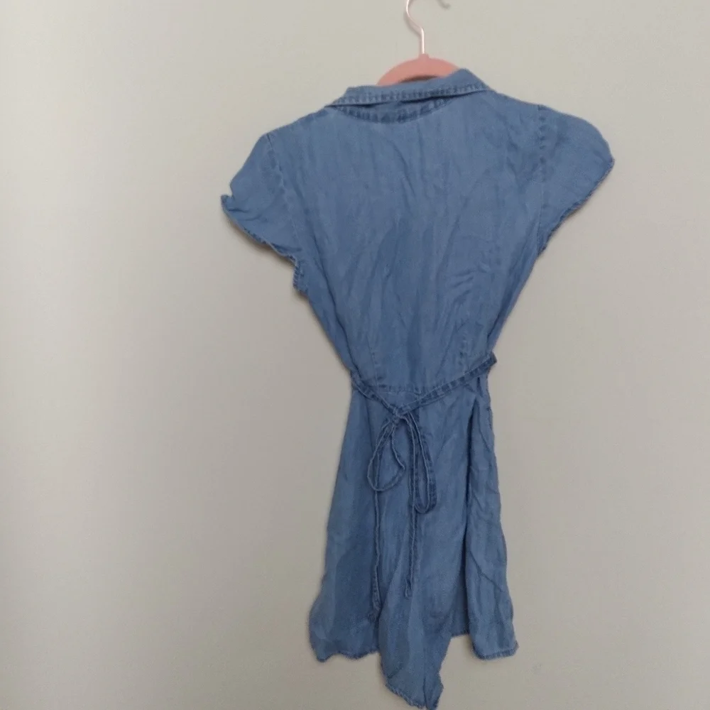 American Eagle Light Wash Chambray Button Up Short Sleeve Romper Size XS - Picture 3 of 11